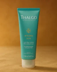 Tan-Prolonging Cooling Milk